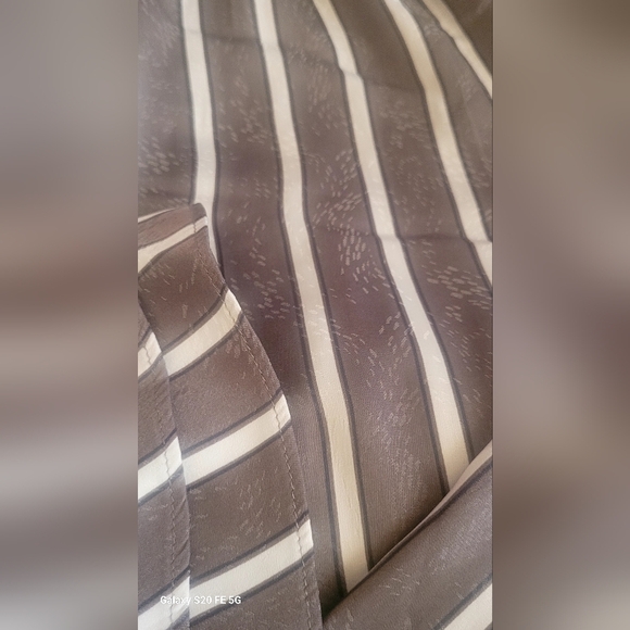 NWT LOFT Outlet Striped Shirt. Small - Picture 4 of 10